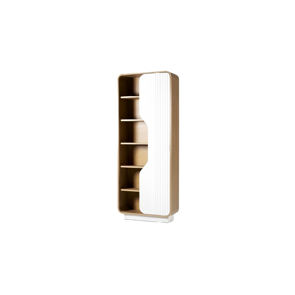 **Technische titel in het Nederlands: Moderne kast met asymmetrisch design en meerdere planken**